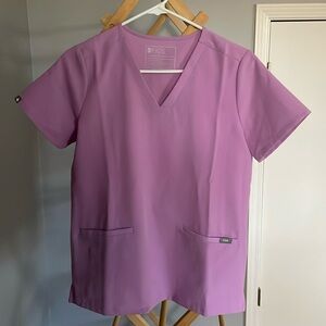 Figs scrub top